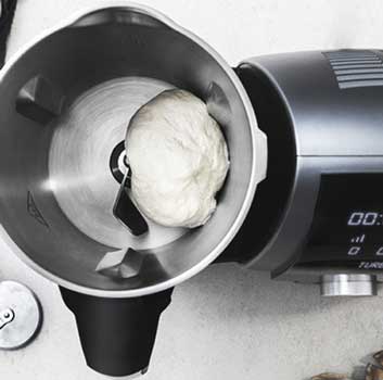 Cecotec Mambo 10090 lanzamiento