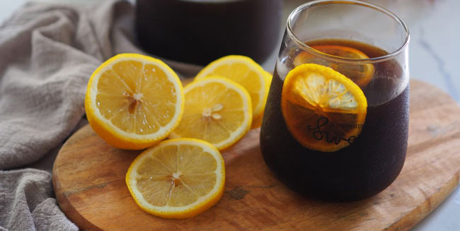 Para qué sirve el café con limón